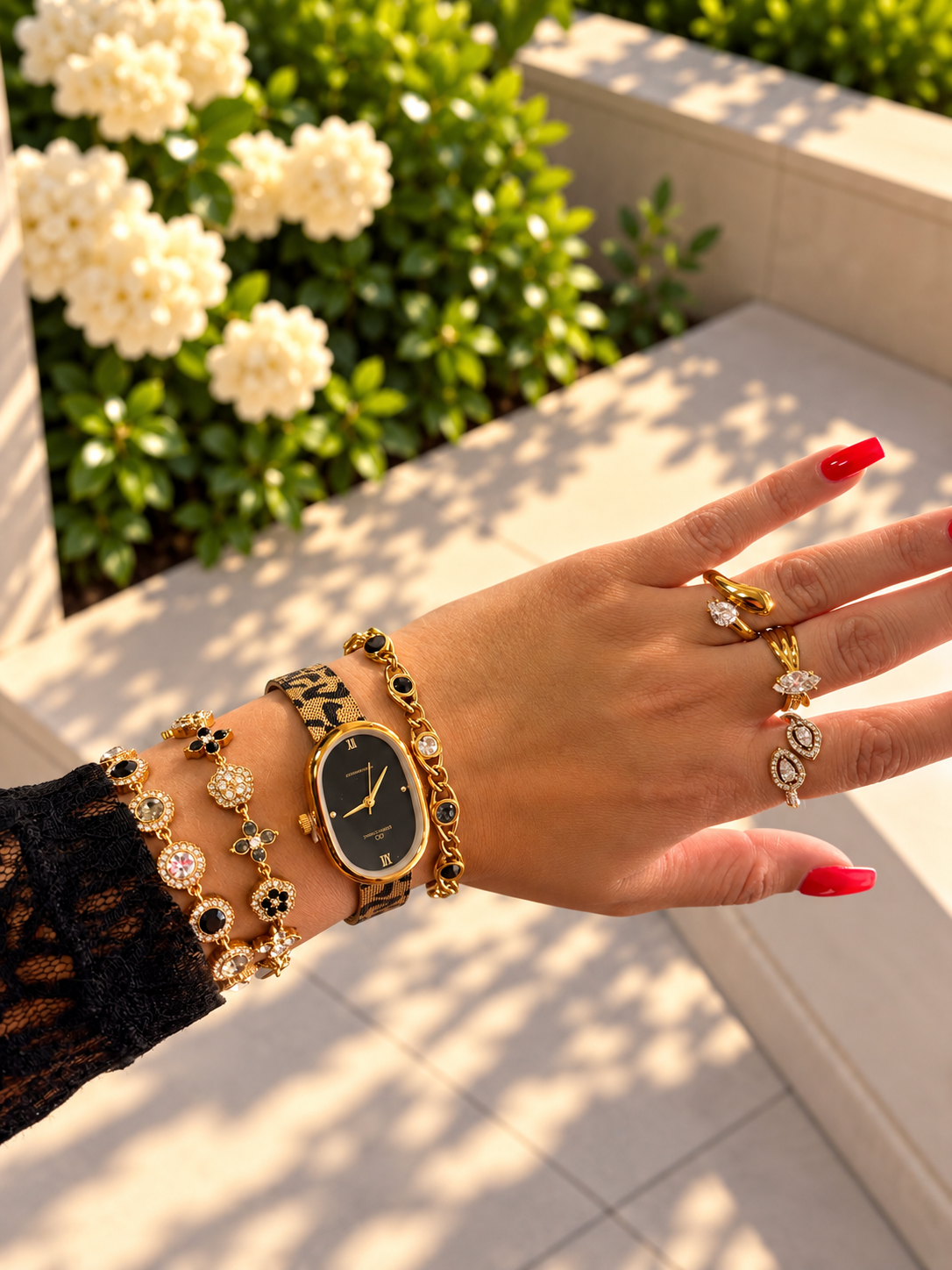Montre Wild Dorée – Cadran Noir & Bracelet Léopard