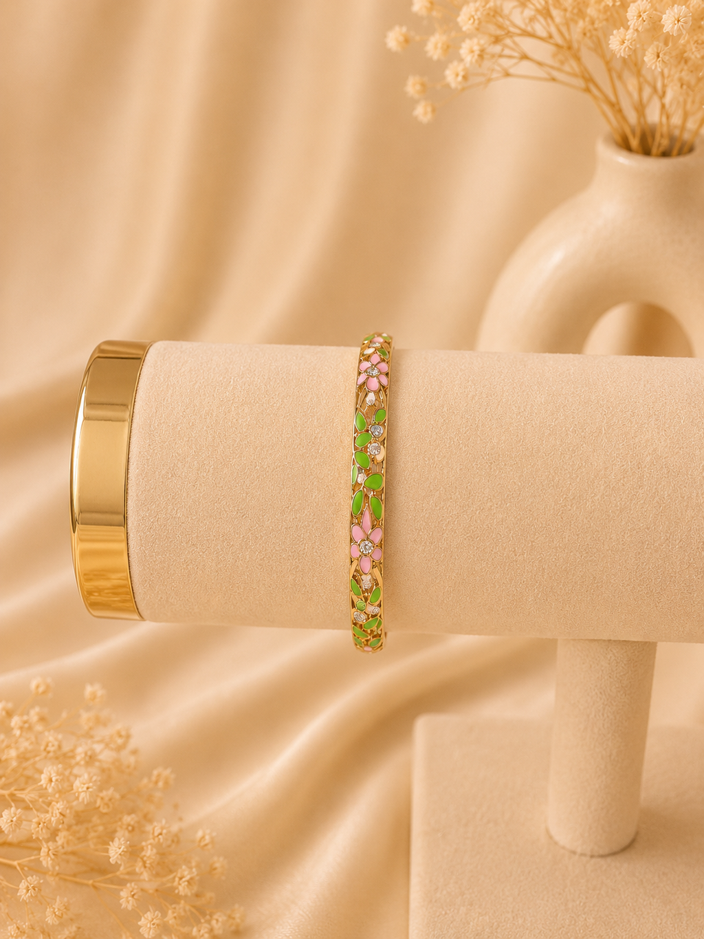 Bracelet Jonc Fleuri Élégance ✨